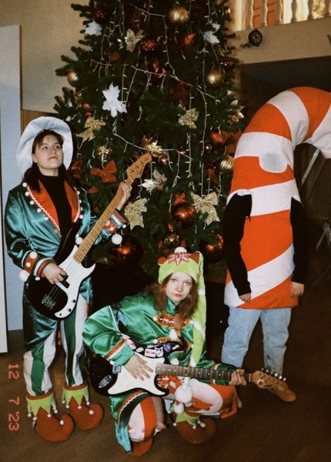 Новогодний движ 2026: Вечеринка для молодежи